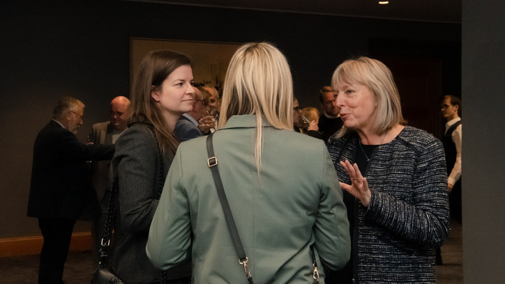 Mandy Scholz und Tanja Romstedt im Gespräch mit Nannette Seidler