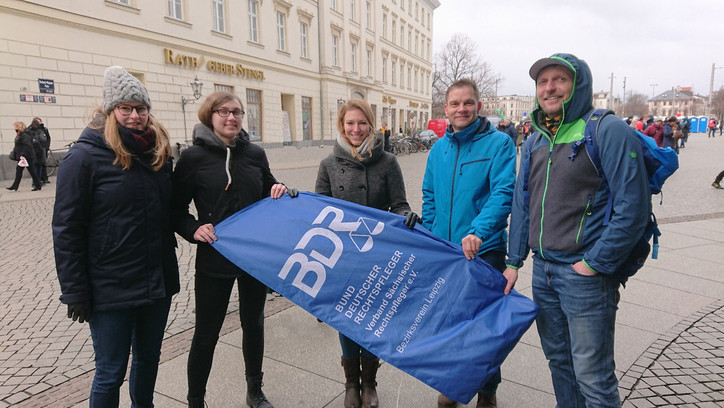 VSR-Mitglieder bei der Kundgebung zur Einkommensrunde 2019 am 12.02.2019 in Leipzig