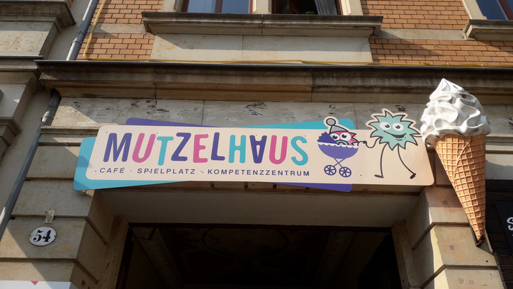 Eltern-Kind-Treffen am 25.05.2019 im Mutzelhaus - Eingang